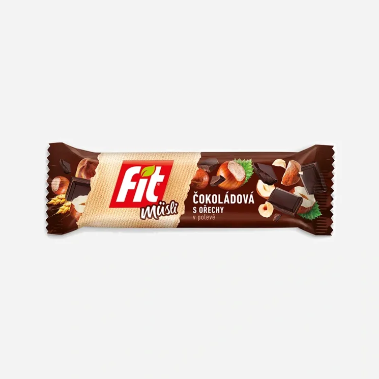 Čokoládová tyčinka s ořechy v polevě
