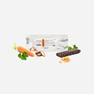 Hovězí proteinová tyčinka s arašídy, datlemi a zeleninou 12 x 50 g